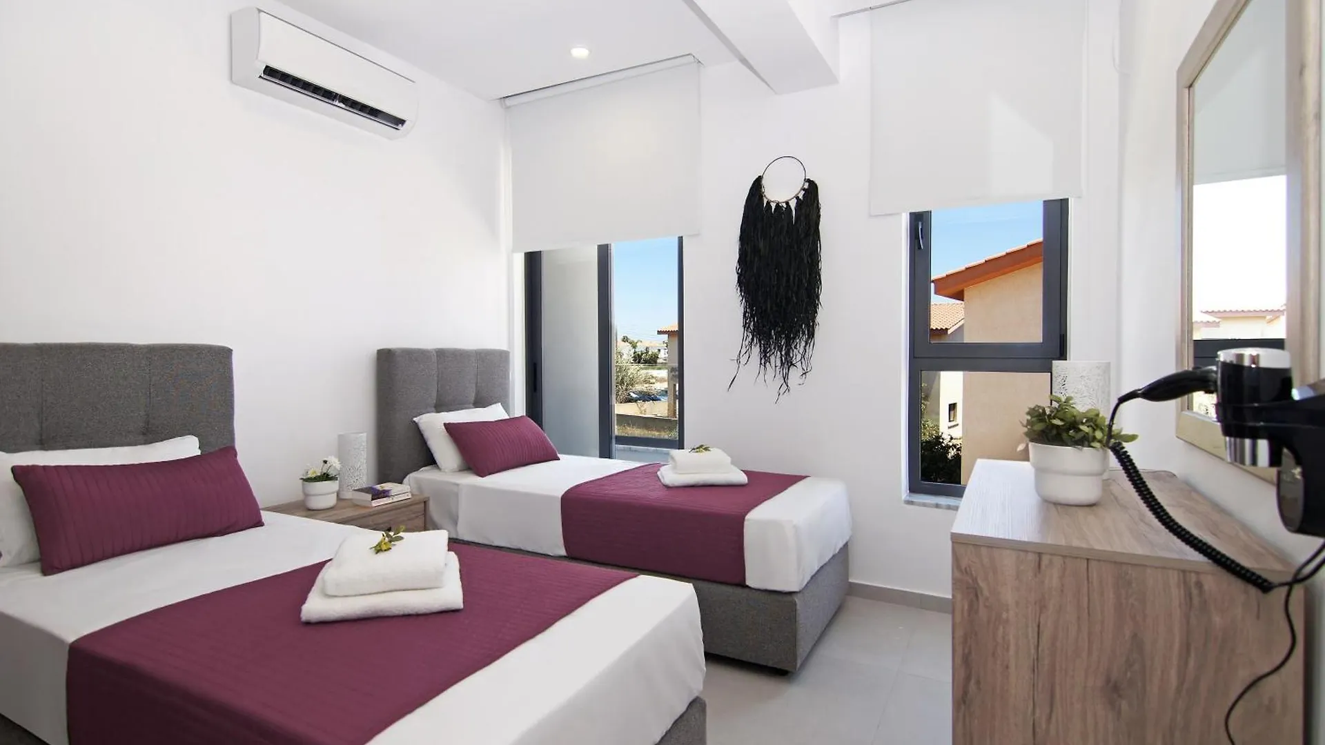 Votsalo Villa - 30M From Med Sea Ayía Nápa 0*,  Chypre